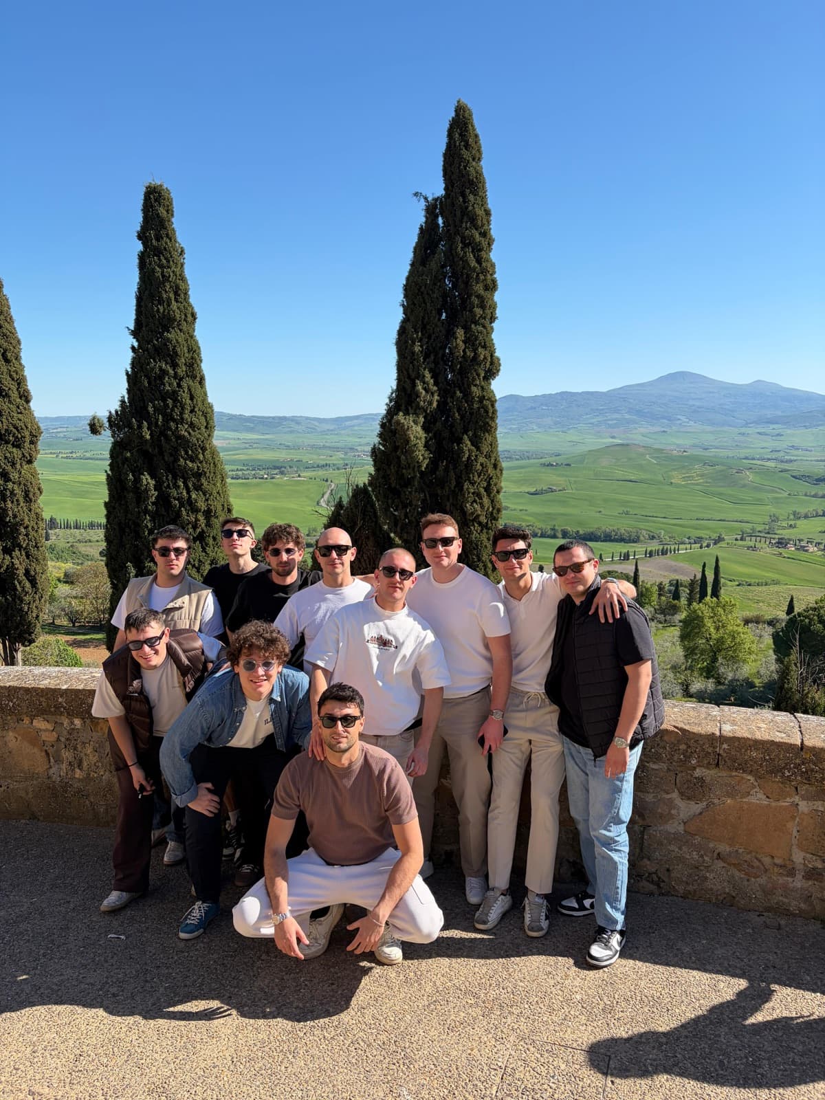 Un gruppo 2B Travel in Val d'Orcia, durante il weekend a Pienza